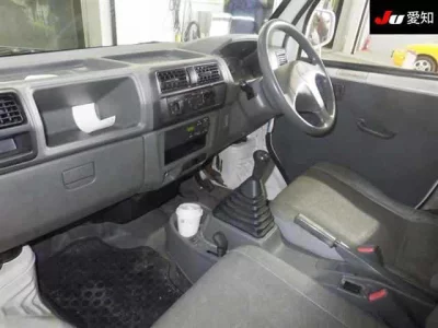 Nissan CLIPPER TRUCK