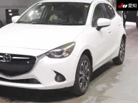 Mazda DEMIO лот № 30871 оценка 3.5  с аукциона в Японии 6