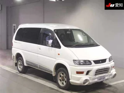 Mitsubishi DELICA