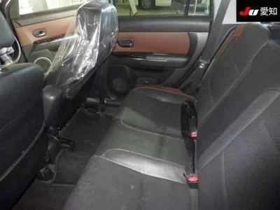 Mazda VERISA  с аукциона в Японии