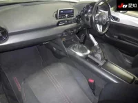 Mazda ROADSTER лот № 30706 оценка R  с аукциона в Японии 2