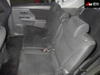 Toyota PRIUS ALPHA лот № 3099 оценка 3.5  с аукциона в Японии 3