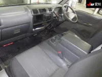 Mazda BONGO лот № 20097 оценка 3.5  с аукциона в Японии 2