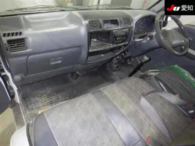 Mazda BONGO  с аукциона в Японии