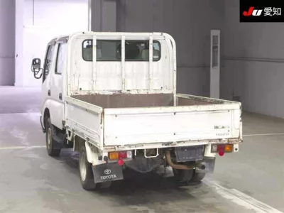Toyota DYNA  с аукциона в Японии