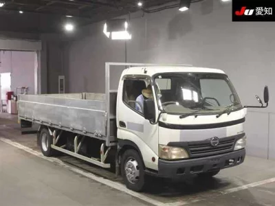Hino DUTRO  с аукциона в Японии
