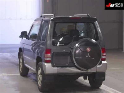 Mitsubishi PAJERO MINI