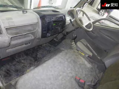 Hino DUTRO  с аукциона в Японии