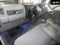 Toyota DYNA лот № 20099 оценка 3.5  с аукциона в Японии 2