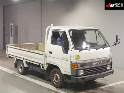 Toyota HIACE TRUCK  с аукциона в Японии