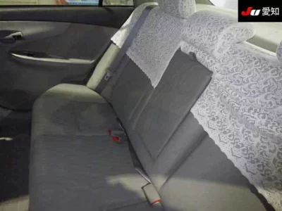 Toyota COROLLA AXIO  с аукциона в Японии