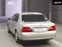 Toyota CELSIOR лот № 30856 оценка 3.5  с аукциона в Японии 1