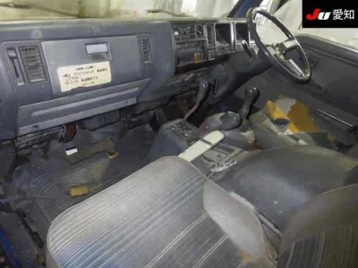 Mazda Titan