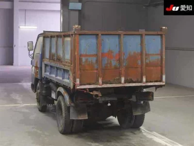 Mazda Titan