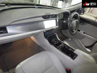 Jaguar XF SERIES  с аукциона в Японии