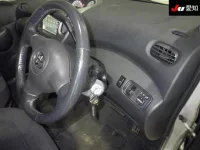 Toyota FUNCARGO лот № 30850 оценка 4  с аукциона в Японии 4