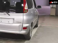 Toyota FUNCARGO лот № 30850 оценка 4  с аукциона в Японии 7