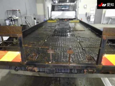 Toyota DYNA  с аукциона в Японии