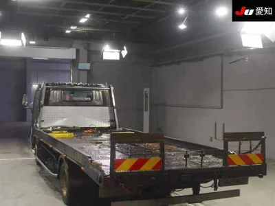 Toyota DYNA  с аукциона в Японии