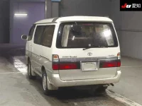 Toyota HIACE лот № 30973 оценка R  с аукциона в Японии 7