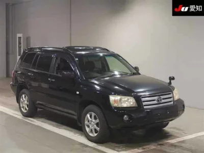 Toyota KLUGER  с аукциона в Японии