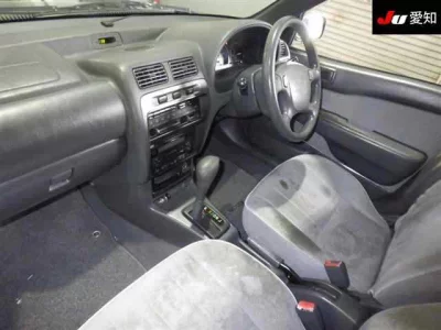 Toyota STARLET  с аукциона в Японии