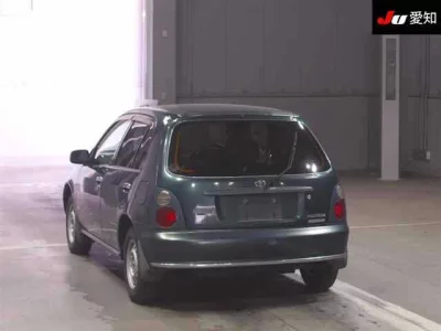 Toyota STARLET  с аукциона в Японии