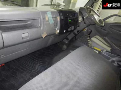 Hino DUTRO  с аукциона в Японии
