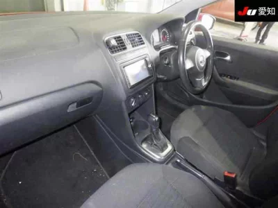 Volkswagen Polo  с аукциона в Японии