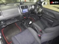 Suzuki SWIFT лот № 333 оценка 3.5  с аукциона в Японии 2