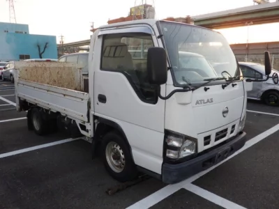 Nissan ATLAS  с аукциона в Японии