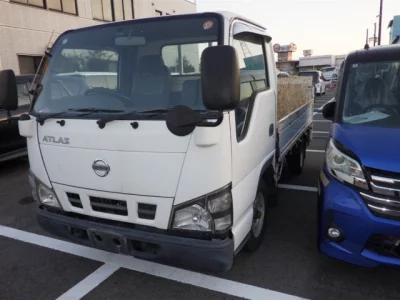 Nissan ATLAS  с аукциона в Японии