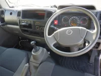 Nissan ATLAS лот № 1 оценка R  с аукциона в Японии 4