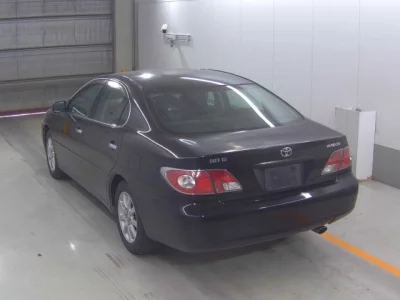 Toyota WINDOM  с аукциона в Японии