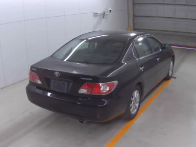 Toyota WINDOM  с аукциона в Японии