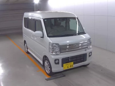 Nissan NV100 Clipper Rio