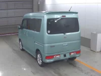 Nissan CLIPPER RIO лот № 8013 оценка R  с аукциона в Японии 1