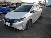 Nissan NOTE лот № 8010 оценка R  с аукциона в Японии 2
