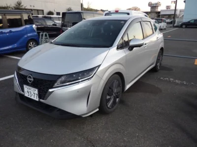 Nissan NOTE  с аукциона в Японии