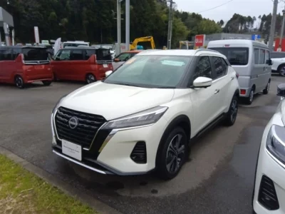 Nissan KICKS