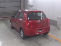 Nissan MARCH лот № 4066 оценка 3.5  с аукциона в Японии 1