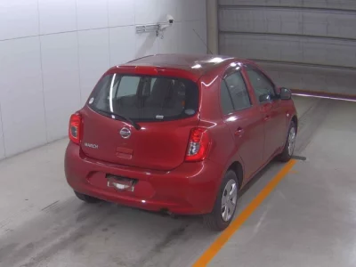 Nissan MARCH  с аукциона в Японии