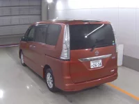 Nissan SERENA лот № 2008 оценка 4  с аукциона в Японии 1