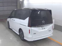 Nissan SERENA лот № 1025 оценка 5  с аукциона в Японии 1