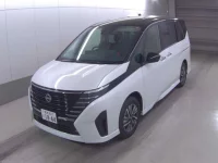 Nissan SERENA лот № 1025 оценка 5  с аукциона в Японии 2
