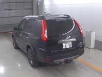 Nissan X-TRAIL лот № 4069 оценка 3.5  с аукциона в Японии 1