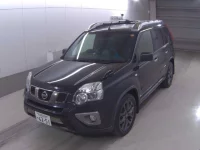 Nissan X-TRAIL лот № 4069 оценка 3.5  с аукциона в Японии 2