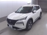 Nissan X-TRAIL лот № 1013 оценка 6  с аукциона в Японии 2