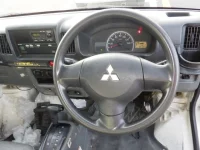 Mitsubishi MINICAB TRUCK лот № 4505 оценка 3.5  с аукциона в Японии 4