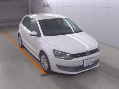 Volkswagen Polo  с аукциона в Японии